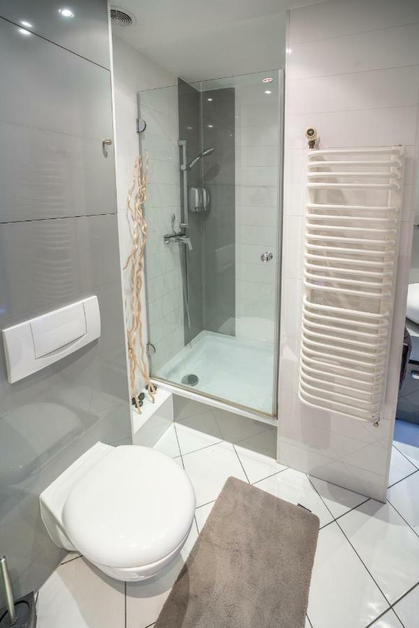 Luxury Vision Apartment Ополе Экстерьер фото